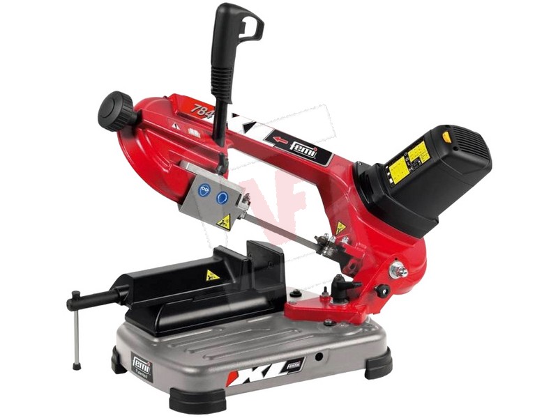 Femi SEGATRICE A NASTRO...