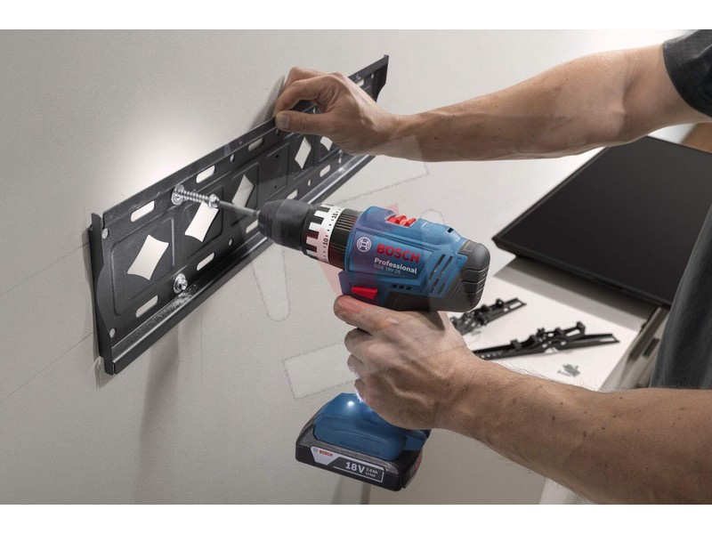 Bosch TRAPANO AVVITATORE... Bosch TRAPANO AVVITATORE...